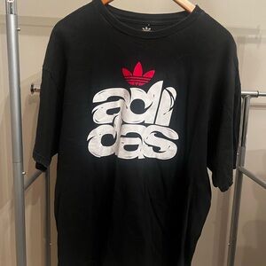 Adidas T-Shirt size XL Good Condition